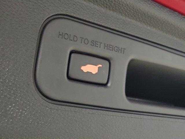 Photo of 2025 Radiant Red Metallic II Honda Odyssey