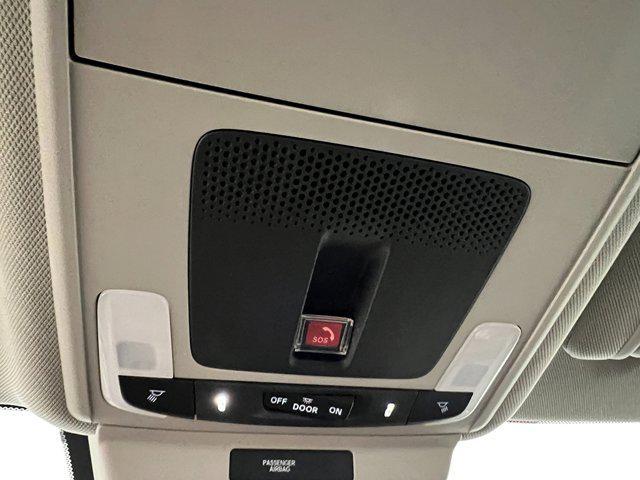 Photo of 2025 Solar Silver Metallic Honda Accord