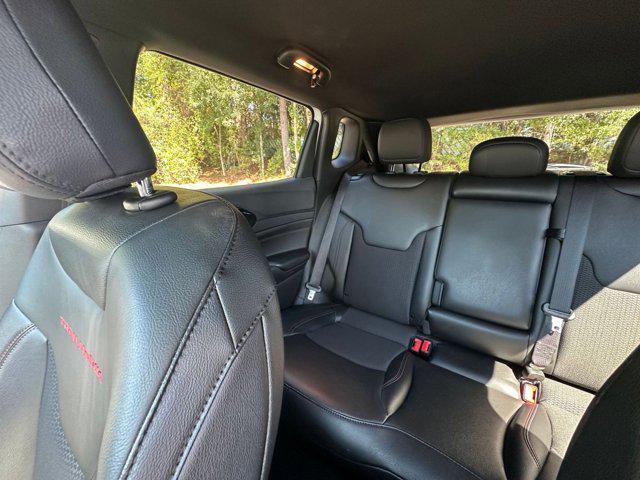 Photo of 2025 Bright White Clearcoat Jeep Compass