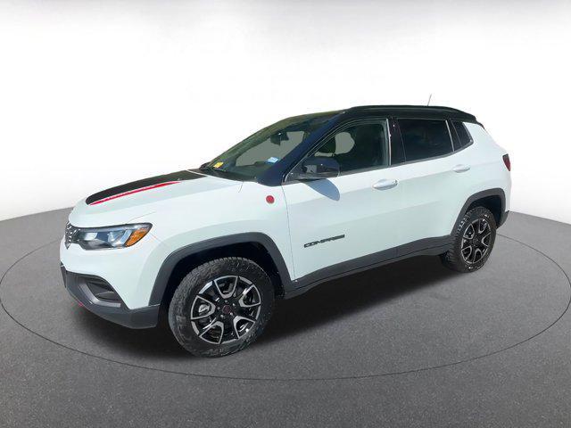 Photo of 2025 Bright White Clearcoat Jeep Compass
