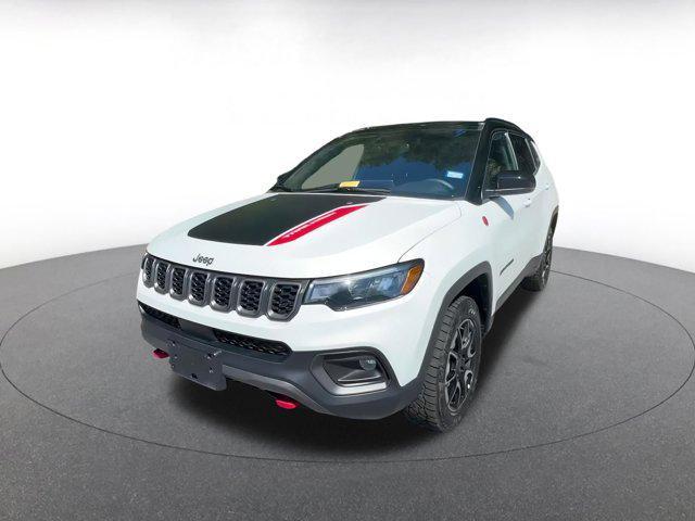 Photo of 2025 Bright White Clearcoat Jeep Compass