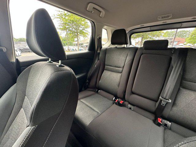 Photo of 2024 Super Black Nissan Rogue