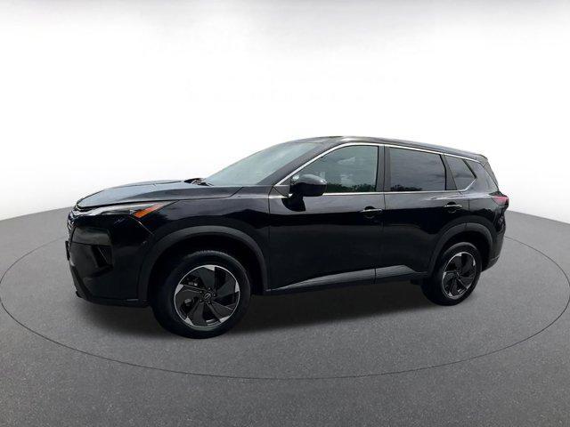 Photo of 2024 Super Black Nissan Rogue