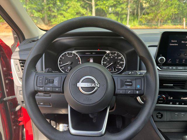 Photo of 2024 Scarlet Ember Tintcoat Nissan Rogue