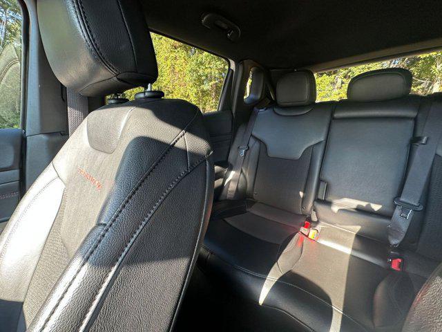 Photo of 2025 Bright White Clearcoat Jeep Compass