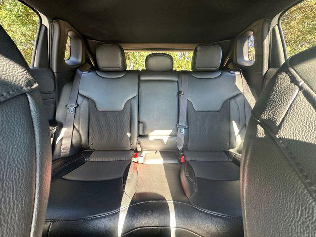 Photo of 2025 Bright White Clearcoat Jeep Compass
