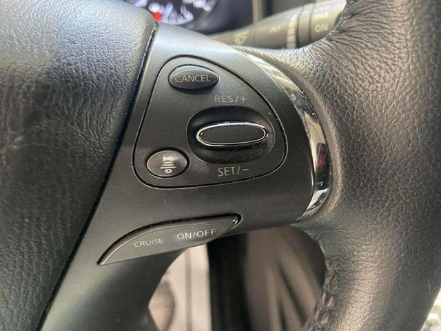 Photo of 2023 Brilliant Silver Metallic Nissan Murano