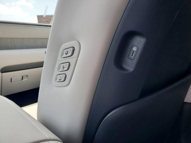 Photo of 2026 Creamy White Pearl Hyundai PALISADE