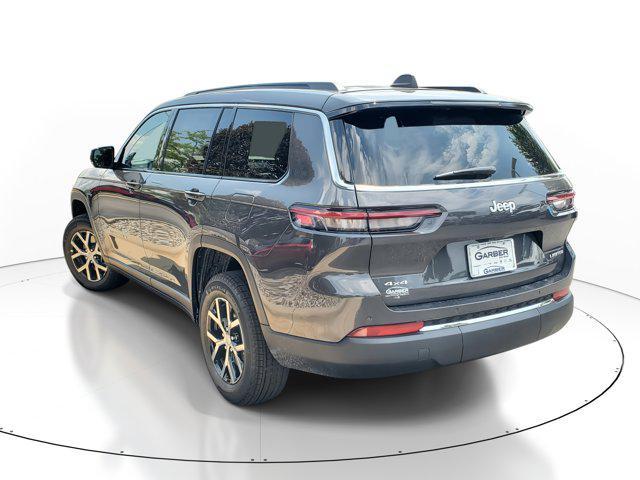 Photo of 2025 Baltic Gray Metallic Clearcoat Jeep Grand Cherokee L