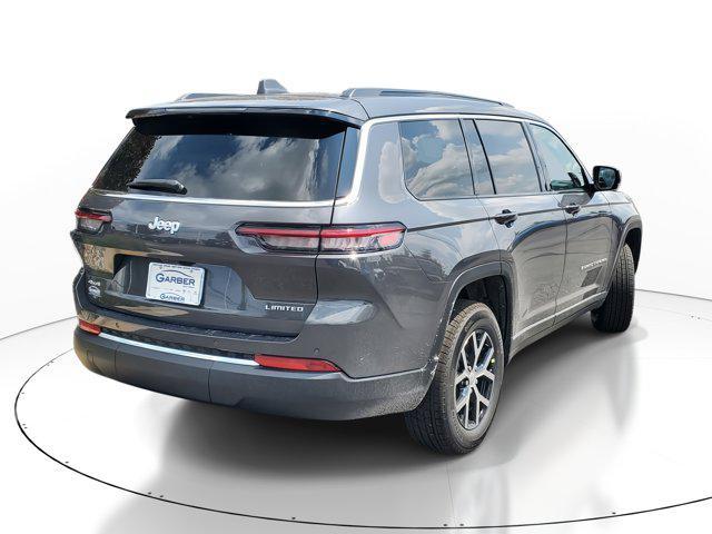 Photo of 2025 Baltic Gray Metallic Clearcoat Jeep Grand Cherokee L