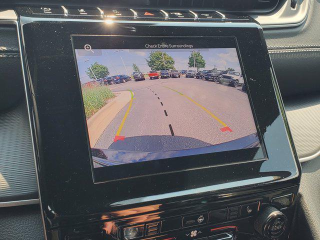 Photo of 2025 Diamond Black Crystal Pearlcoat Jeep Grand Cherokee