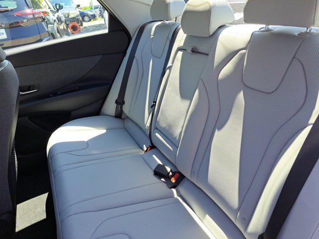 Photo of 2025 Ultimate Red Hyundai ELANTRA