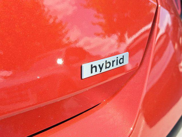 Photo of 2025 Ultimate Red Hyundai ELANTRA