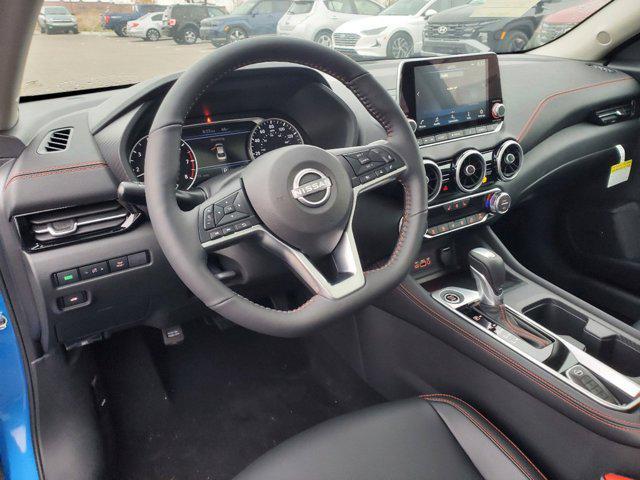 Photo of 2025 Electric Blue Metallic/Super Black Nissan Sentra