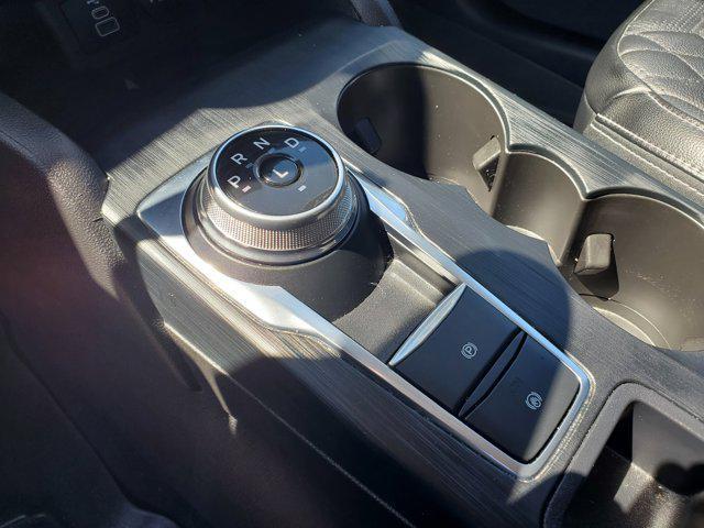 Photo of 2024 Silver Metallic Ford Escape