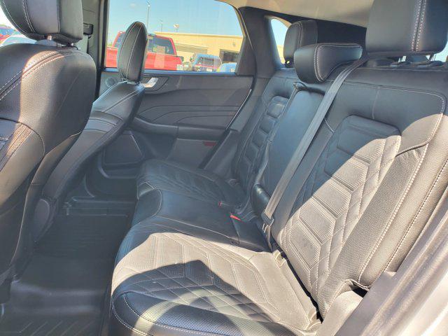 Photo of 2024 Silver Metallic Ford Escape