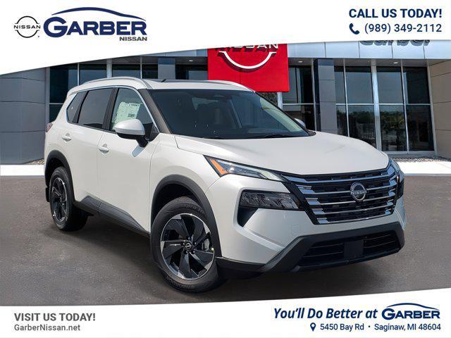 Photo of 2025 Everest White Pearl Nissan Rogue