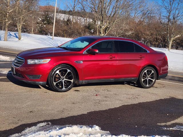 2014 Ford Taurus