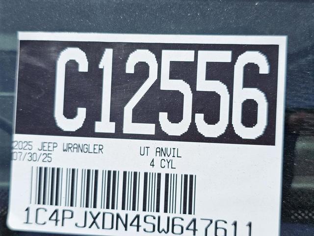 Photo of 2025 Anvil Clearcoat Jeep Wrangler