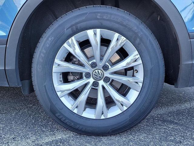 Photo of 2019 Blue Metallic Volkswagen Tiguan