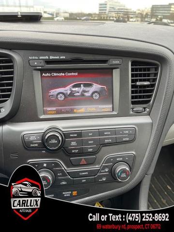 Photo of 2013 Ebony Black Kia Optima