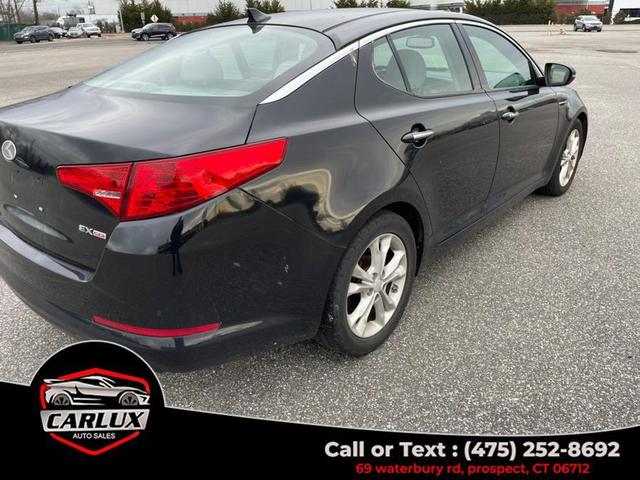 Photo of 2013 Ebony Black Kia Optima