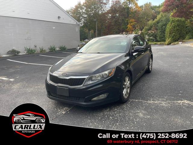 Photo of 2013 Ebony Black Kia Optima