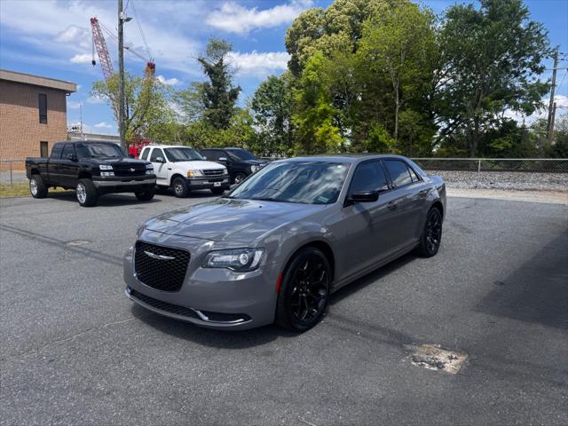 2019 Chrysler 300