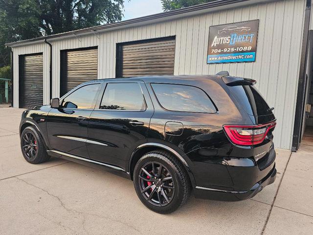 Photo of 2018 DB Black Clearcoat Dodge Durango