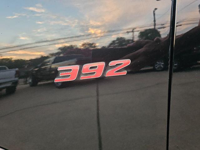 Photo of 2018 DB Black Clearcoat Dodge Durango