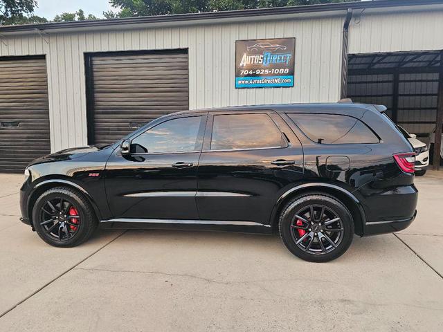 Photo of 2018 DB Black Clearcoat Dodge Durango