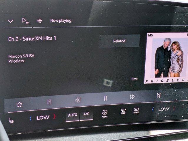 Photo of 2025 Manhattan Gray Metallic Audi Q6 e-tron