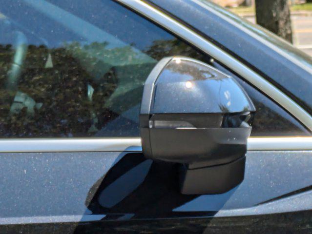 Photo of 2022 Black Metallic Audi Q3