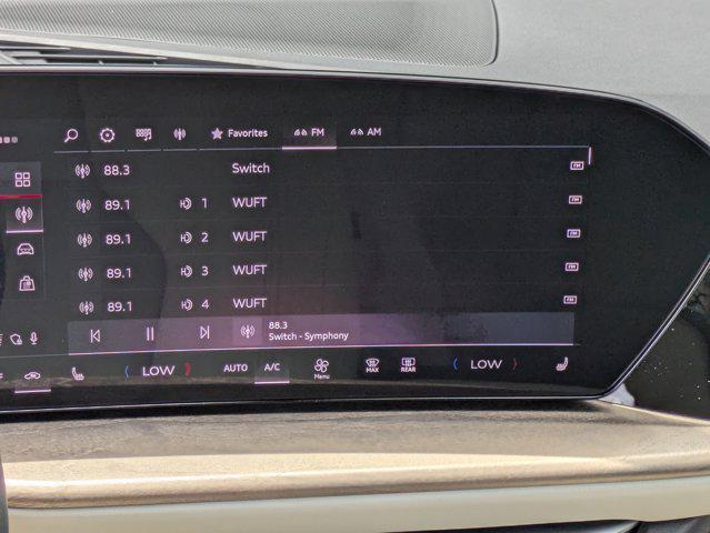Photo of 2025 Mythos Black Metallic Audi Q5