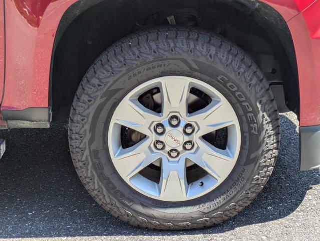 Photo of 2018 Red Quartz Tintcoat GMC Canyon