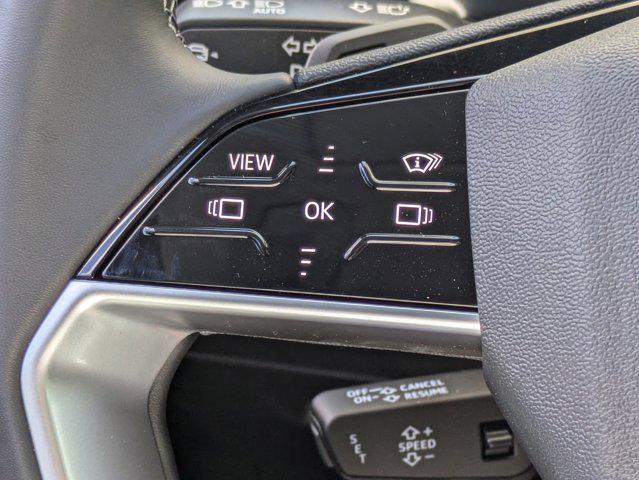 Photo of 2025 Glacier White Metallic Audi Q5