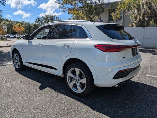 Photo of 2025 Glacier White Metallic Audi Q5