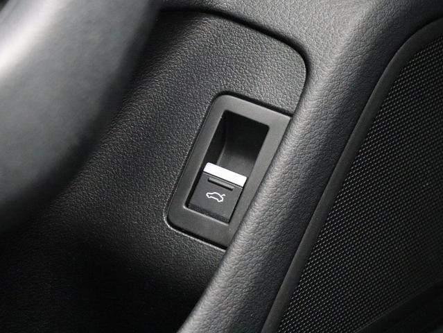 Photo of 2021 Firmament Blue Metallic Audi A6