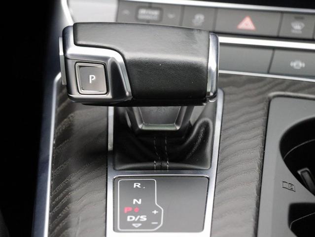 Photo of 2021 Firmament Blue Metallic Audi A6