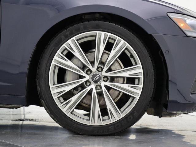 Photo of 2021 Firmament Blue Metallic Audi A6