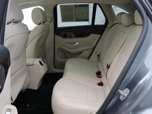 Photo of 2018 Selenite Grey Metallic Mercedes-Benz GLC 300