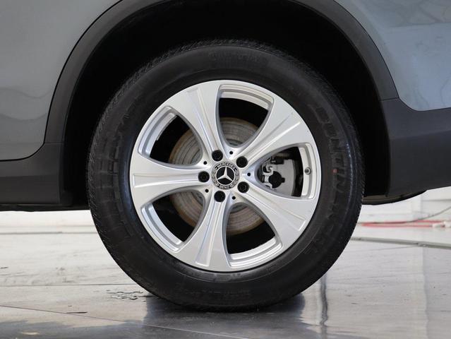 Photo of 2018 Selenite Grey Metallic Mercedes-Benz GLC 300