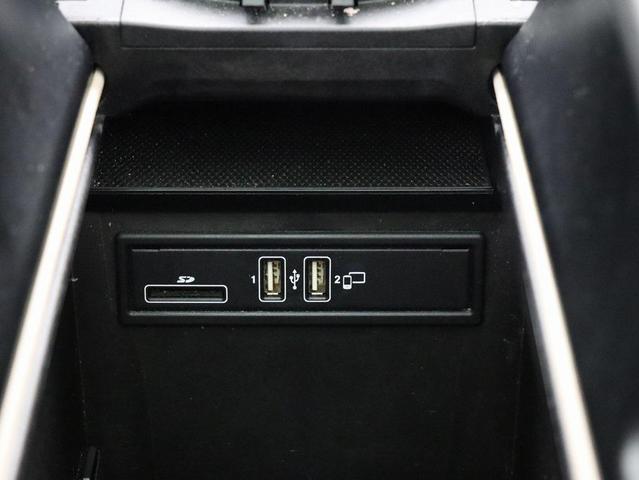 Photo of 2018 Selenite Grey Metallic Mercedes-Benz GLC 300