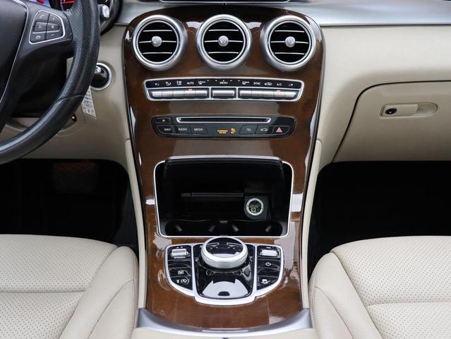 Photo of 2018 Selenite Grey Metallic Mercedes-Benz GLC 300