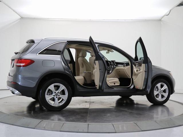 Photo of 2018 Selenite Grey Metallic Mercedes-Benz GLC 300