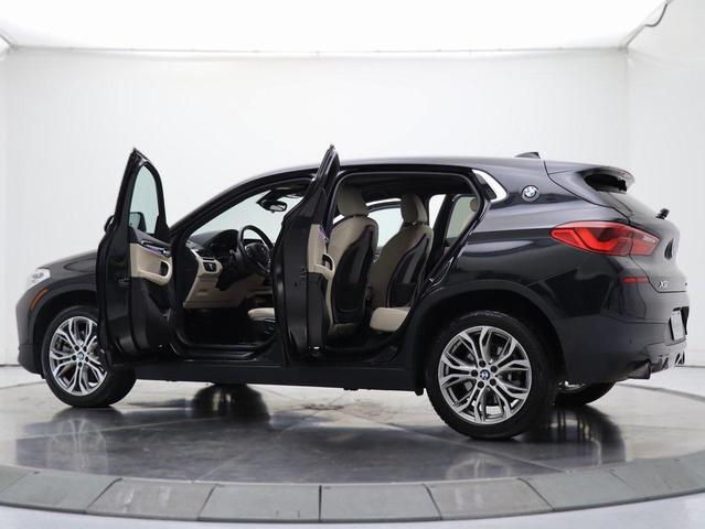 Photo of 2019 Black Sapphire Metallic BMW X2
