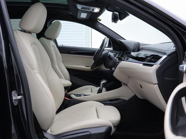 Photo of 2019 Black Sapphire Metallic BMW X2