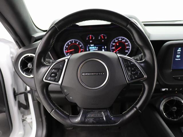 Photo of 2017 Summit White Chevrolet Camaro