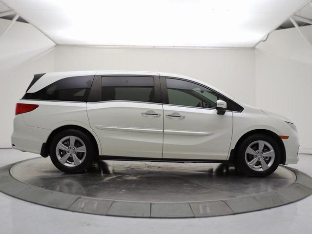 Photo of 2019 White Diamond Pearl Honda Odyssey