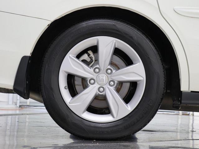 Photo of 2019 White Diamond Pearl Honda Odyssey